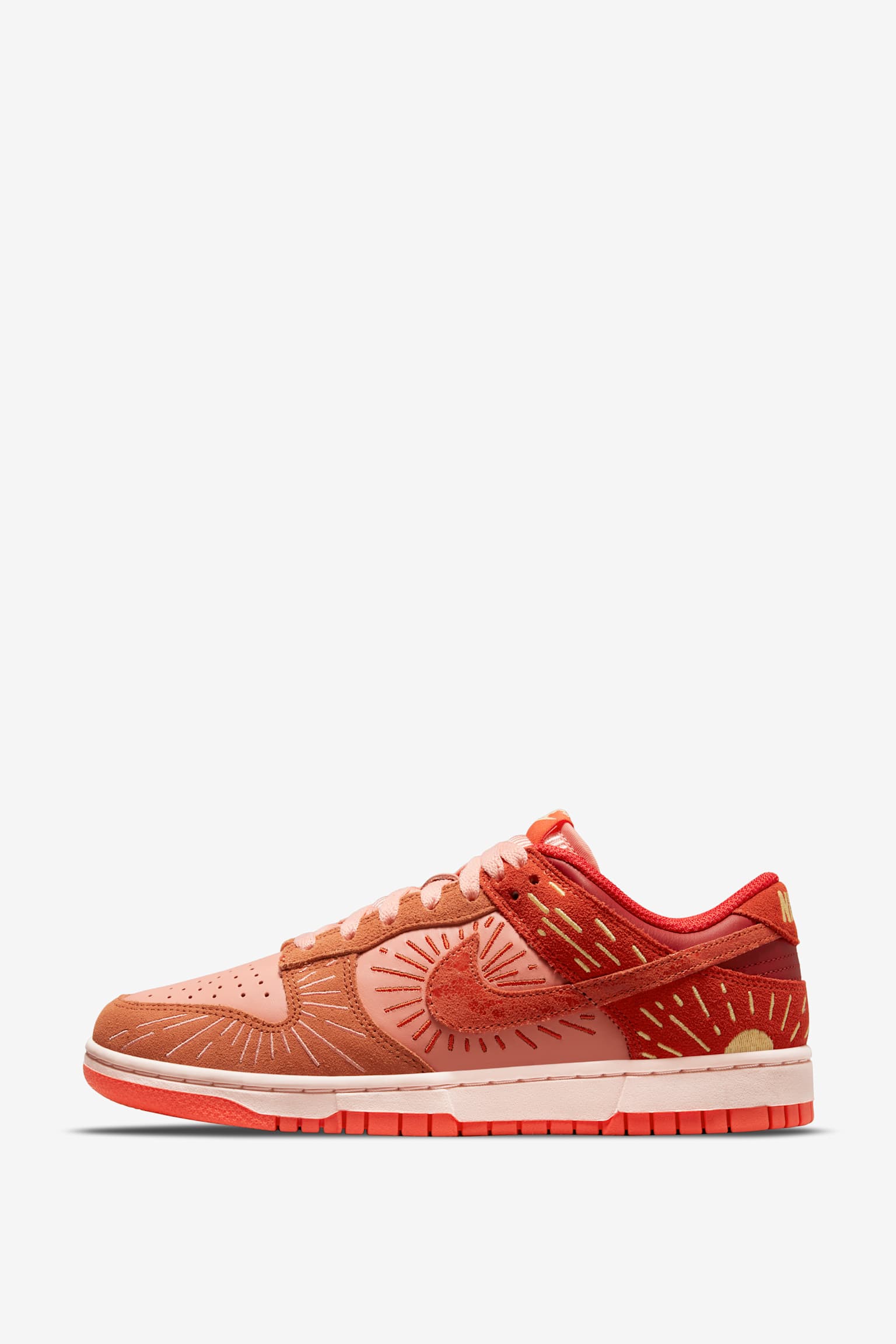 希少【世界5000足限定】Nike Dunk Low サイズ：27cm 5000足限定・海外 2024年 10/11 発売予定】NIKE DUNK LOW “What The