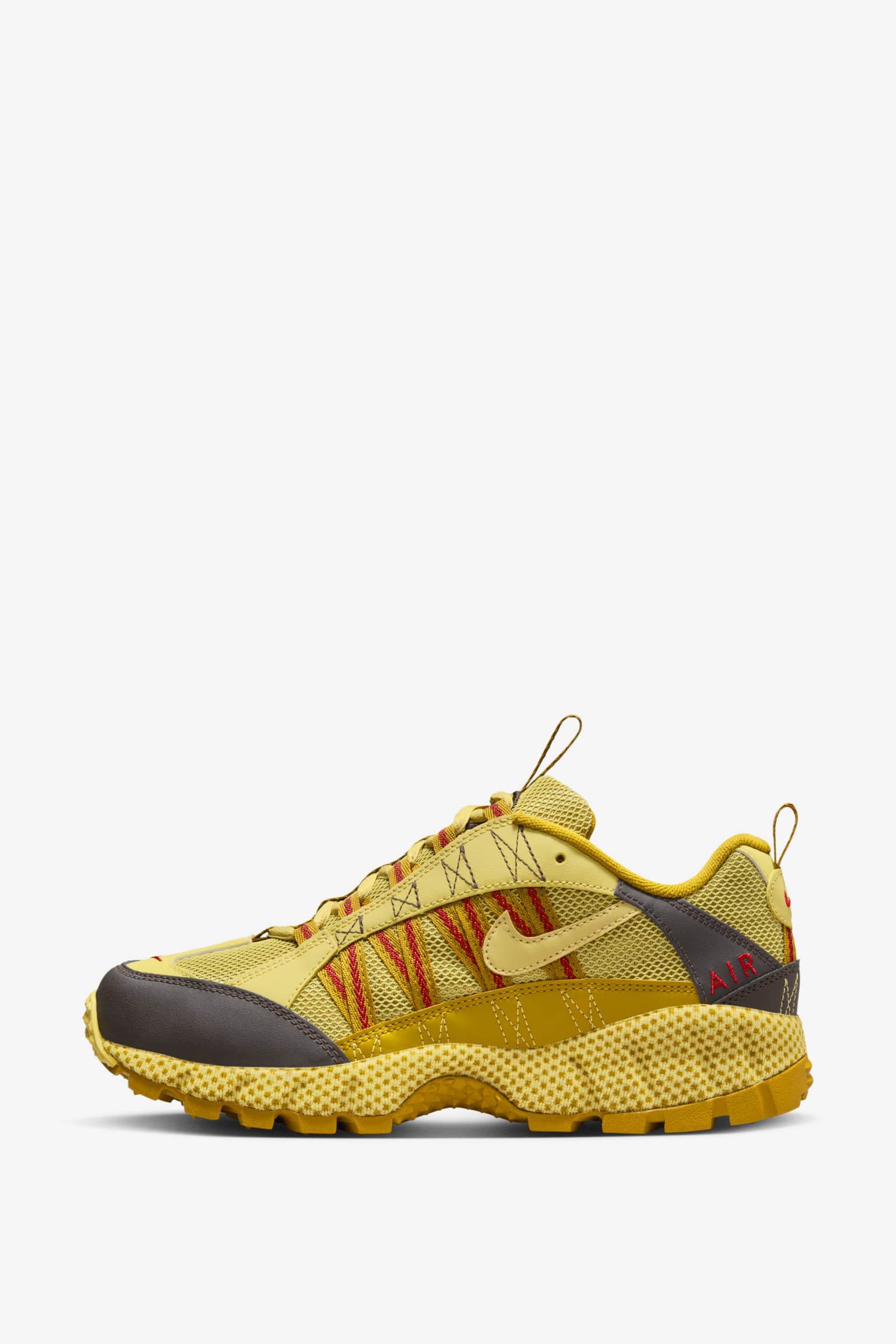 ★ Nike Air Humara Buff Gold air-humara-buff-gold-fj7098-