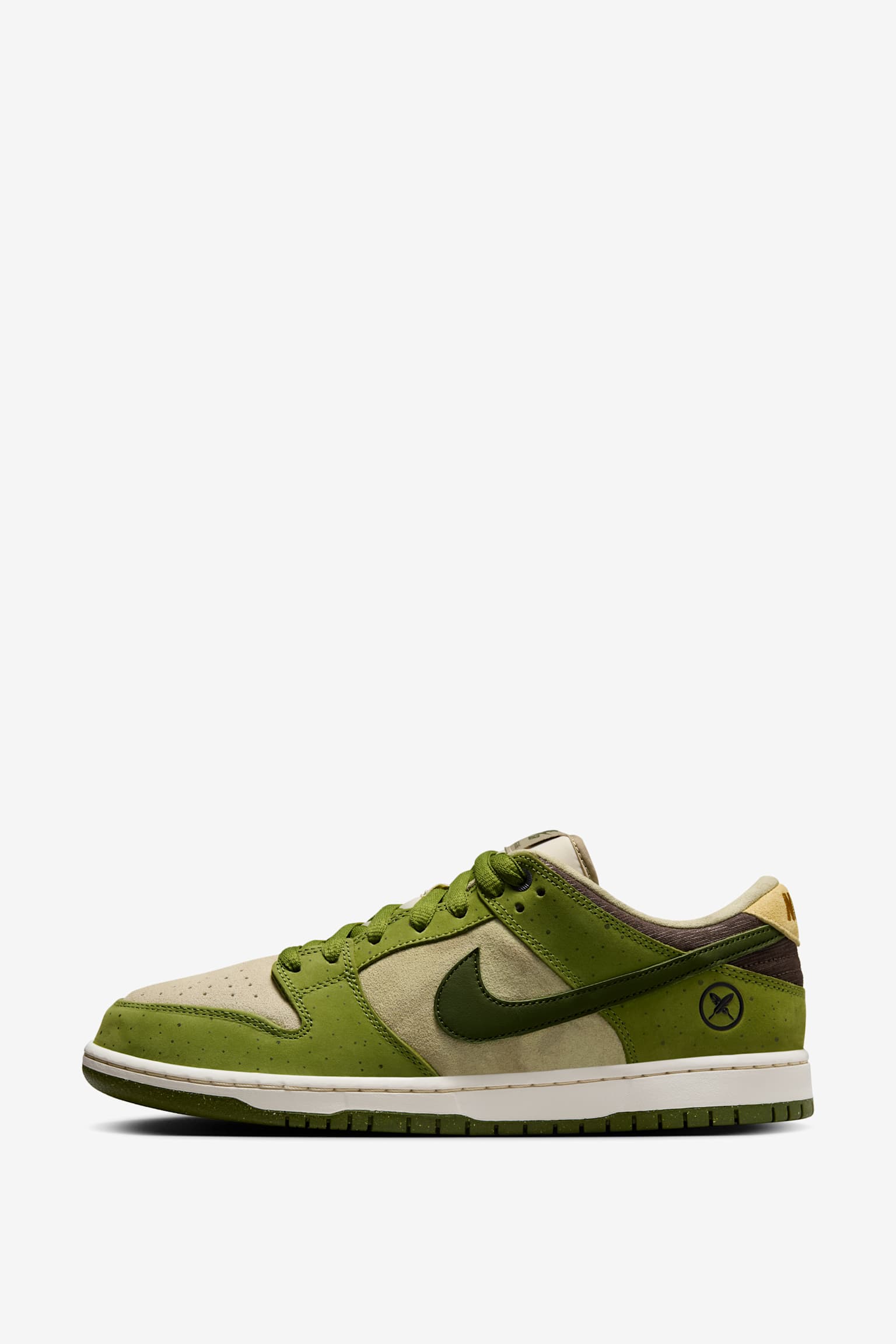 Nike SB Dunk Low Pro Release Date. Nike SNKRS