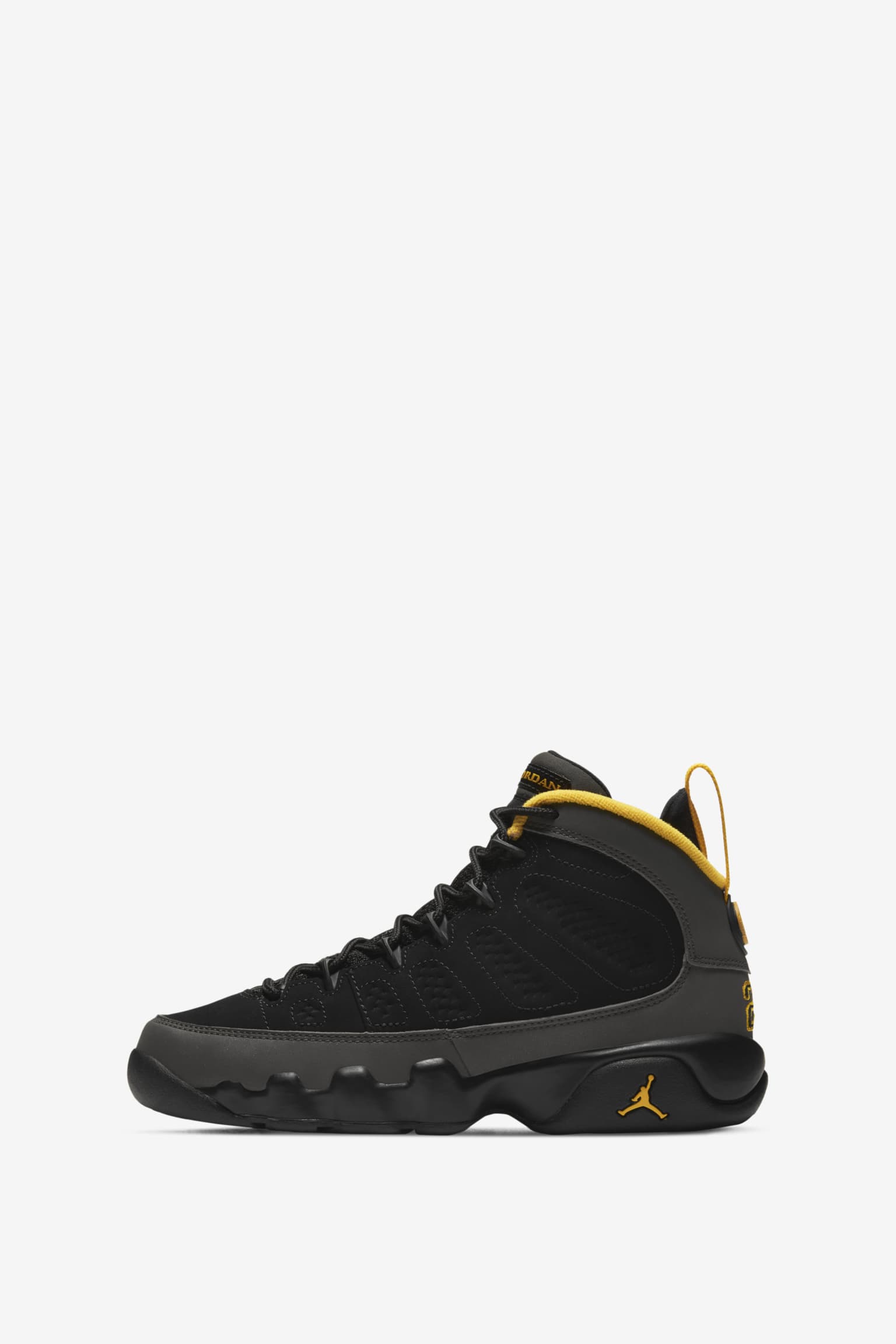black and gold 9s