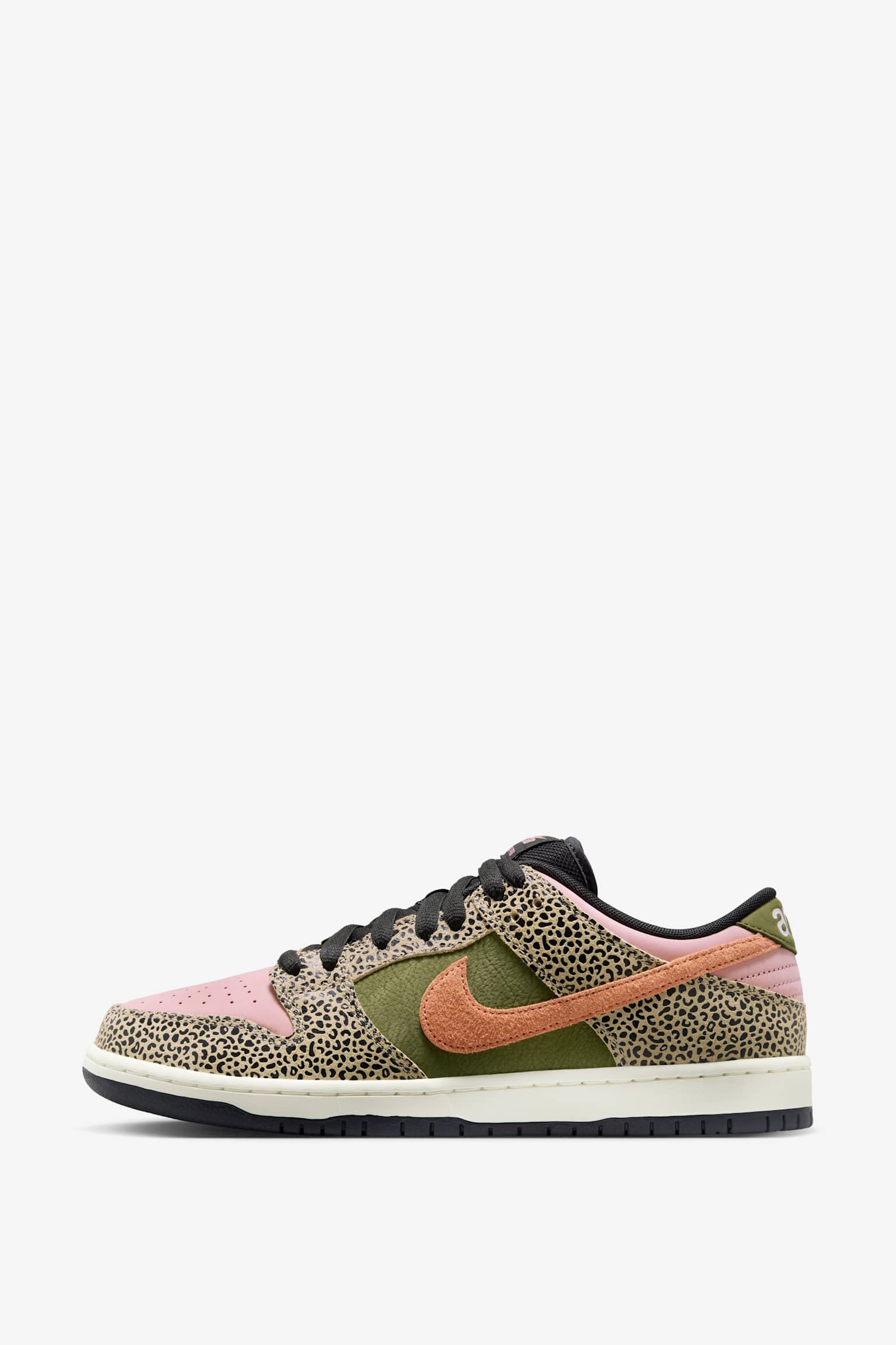 Nike SB Dunk Low Pro x Arts Rec Skateshop quot Rust Pink and Rough Green