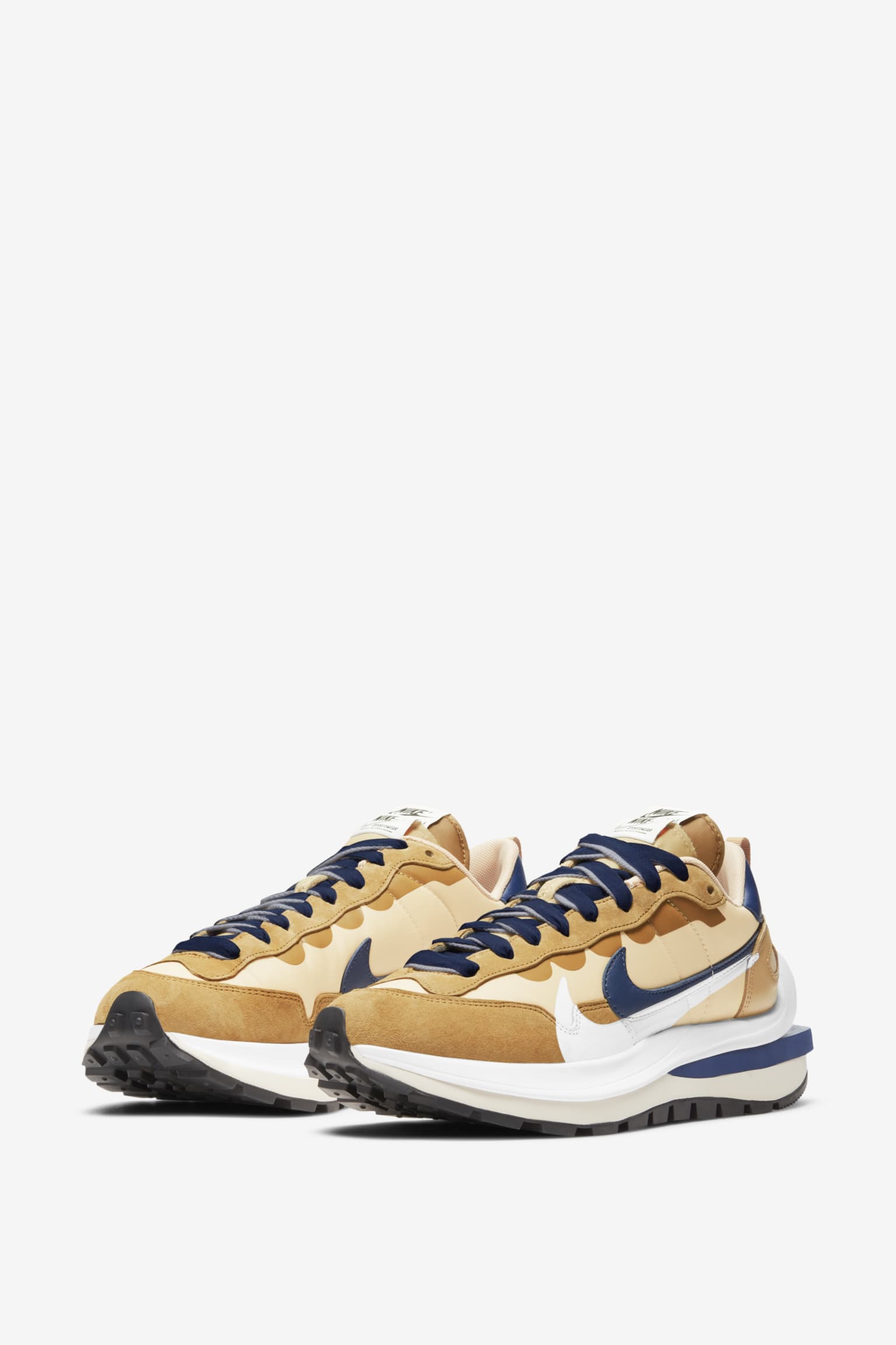 ファッションシーンで話題のこれから流行るブランド12選 nike-x-sacai-vaporwaffle- 靴