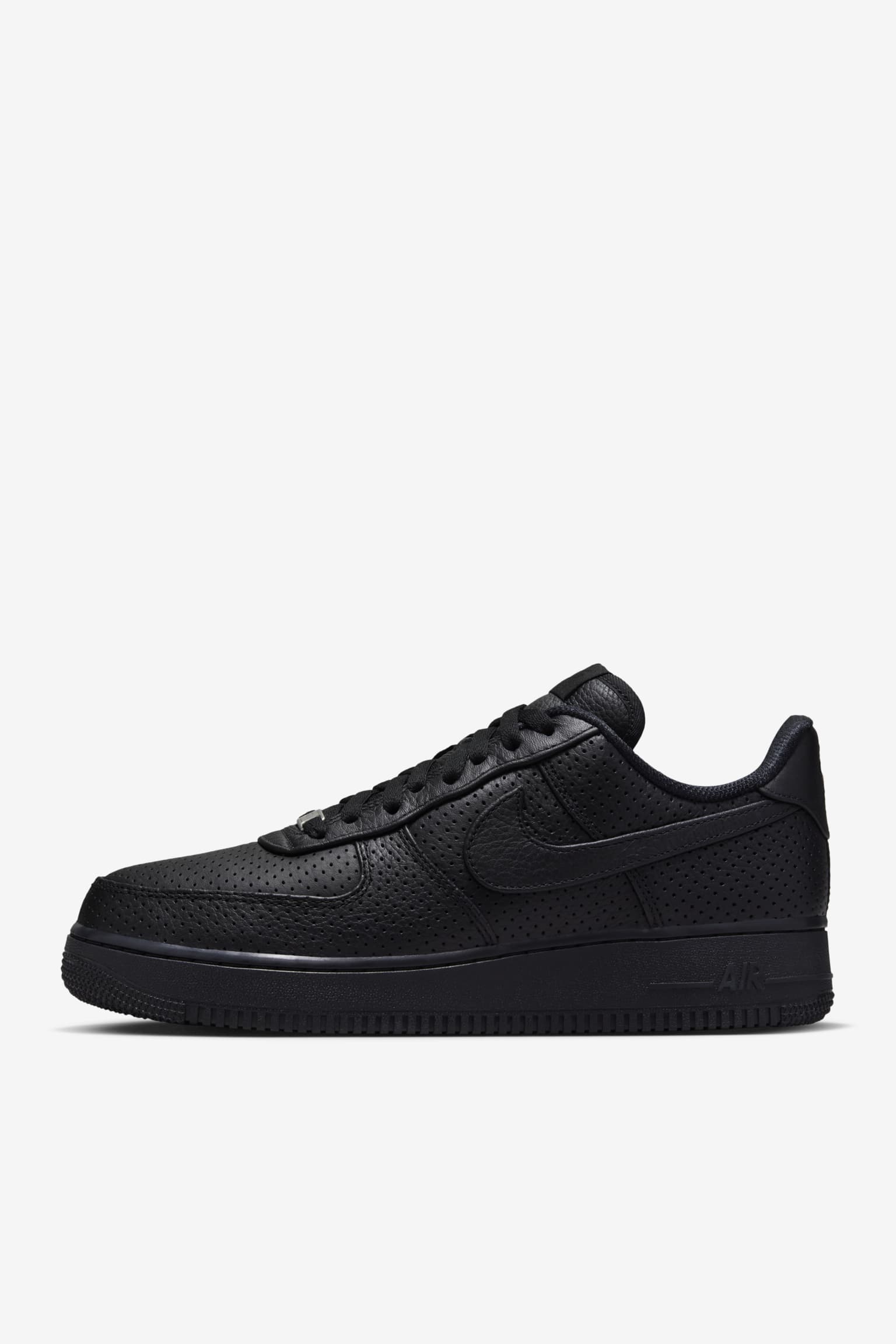 靴 Air Force1 Brack Air Force 1 'Black' (HF8189-001) release date. Nike SNKRS