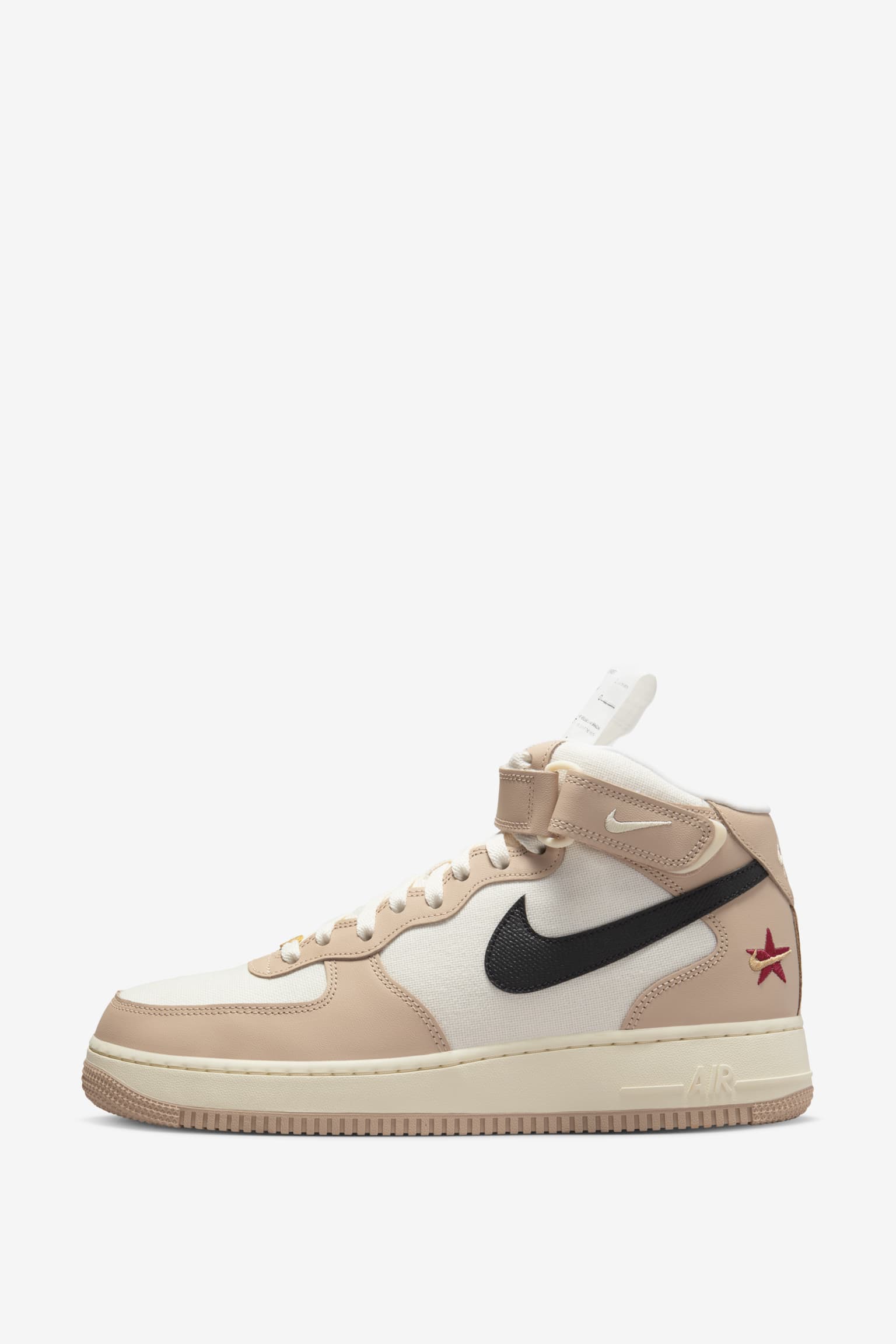 今話題のアイテムを air-force-1-mid-07-lx-pale- その他