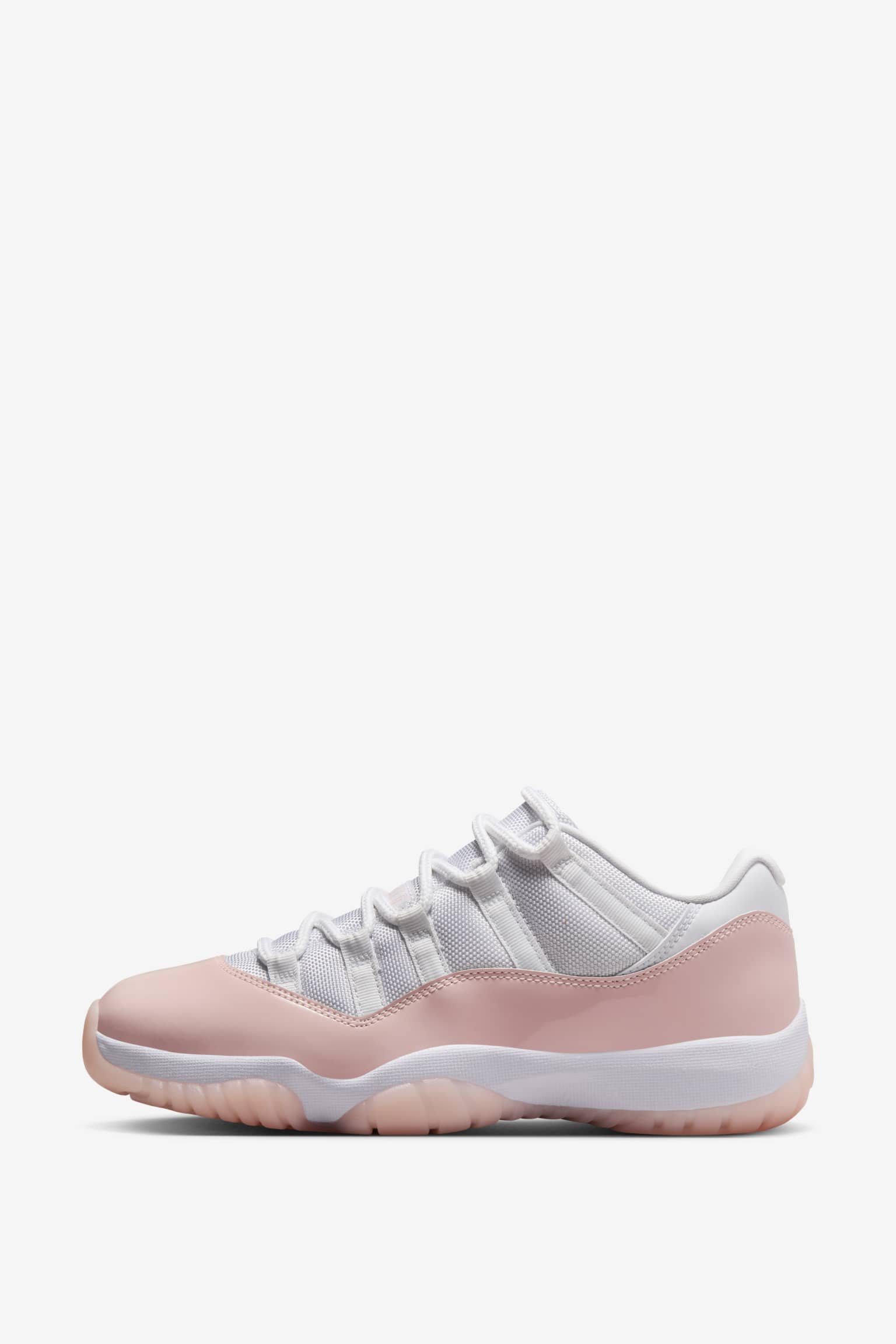 値下げしました【未使用】ナイキエアジョーダン 11 レトロLOWレジェンドピンク 6/7発売｜Nike WMNS Air Jordan 11 Retro Low 