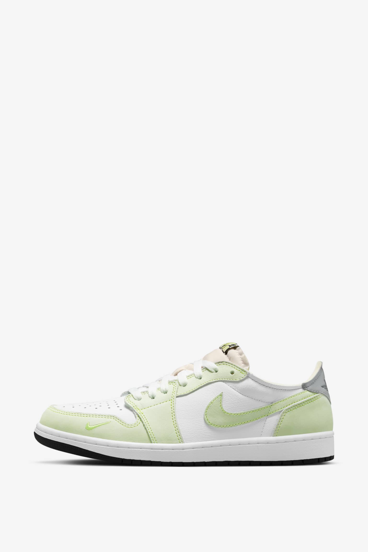 ナイキエアジョーダン1 ゴーストグリーン AIR JORDAN 1 LOW “GHOST GREEN” - YouTube