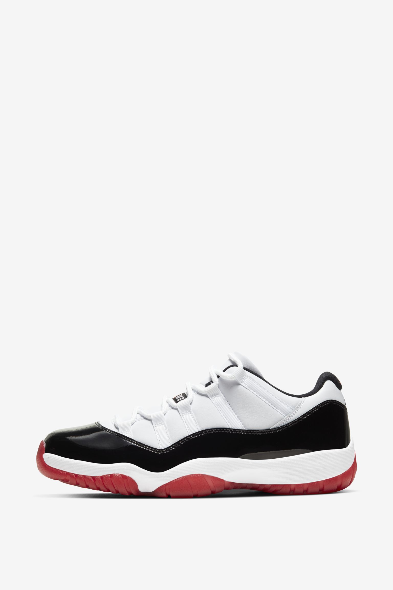 NIKE AIR JORDAN11 LOW "GYM RED"