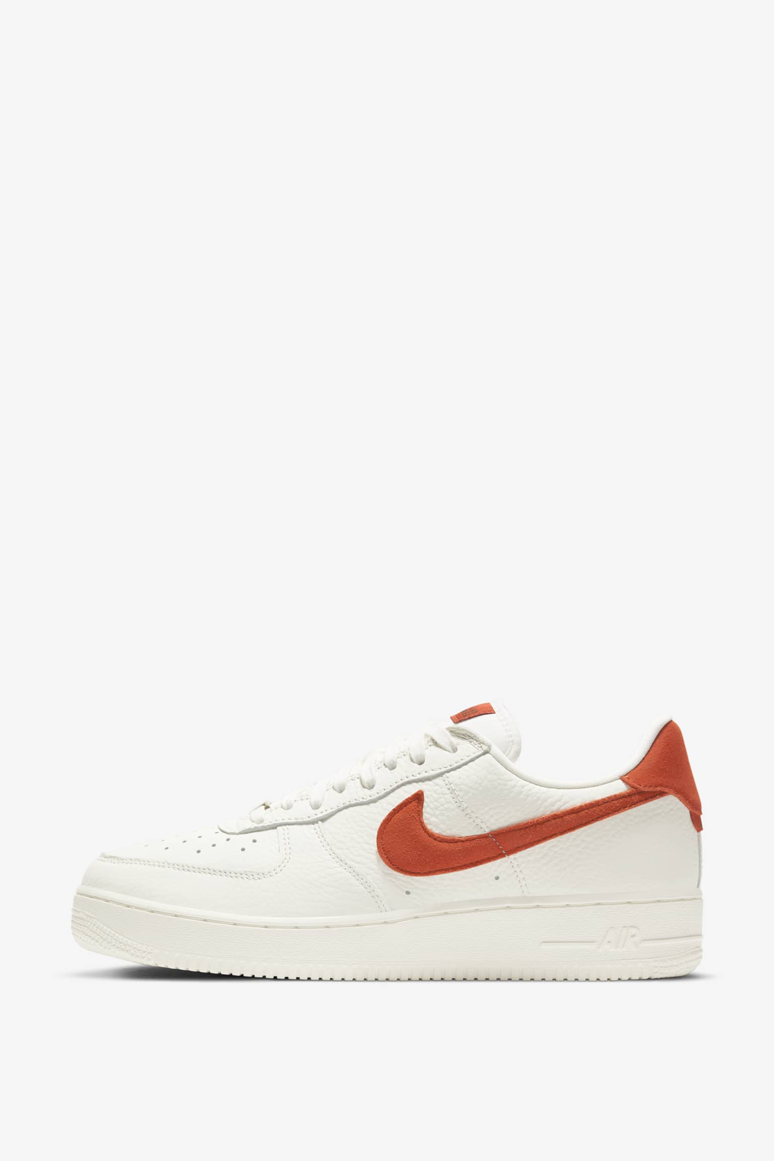 Air Force 1 '07 Craft 'Mantra Orange' Release Date. Nike SNKRS