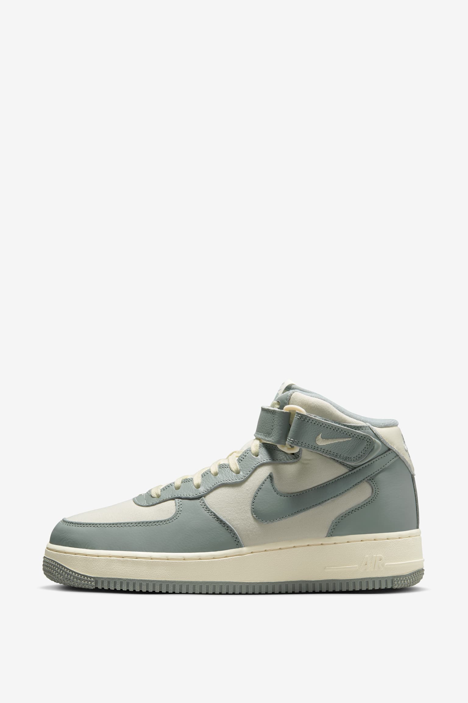 ★[NIKE]★Air Force 1 '07 Mid Mica Green★24~30 CM★ Size 9.5 - Nike Air Force 1 '07 LX Mid Mica Green for sale