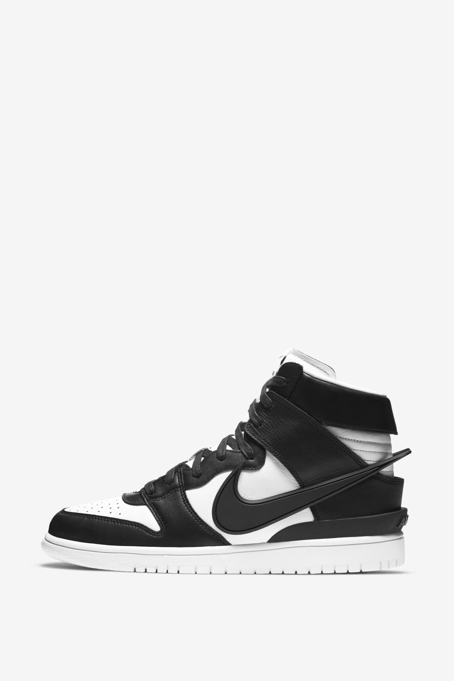 Nike Mens Dunk High Ambush HOT Low Nike Dunk Ambush Black White 