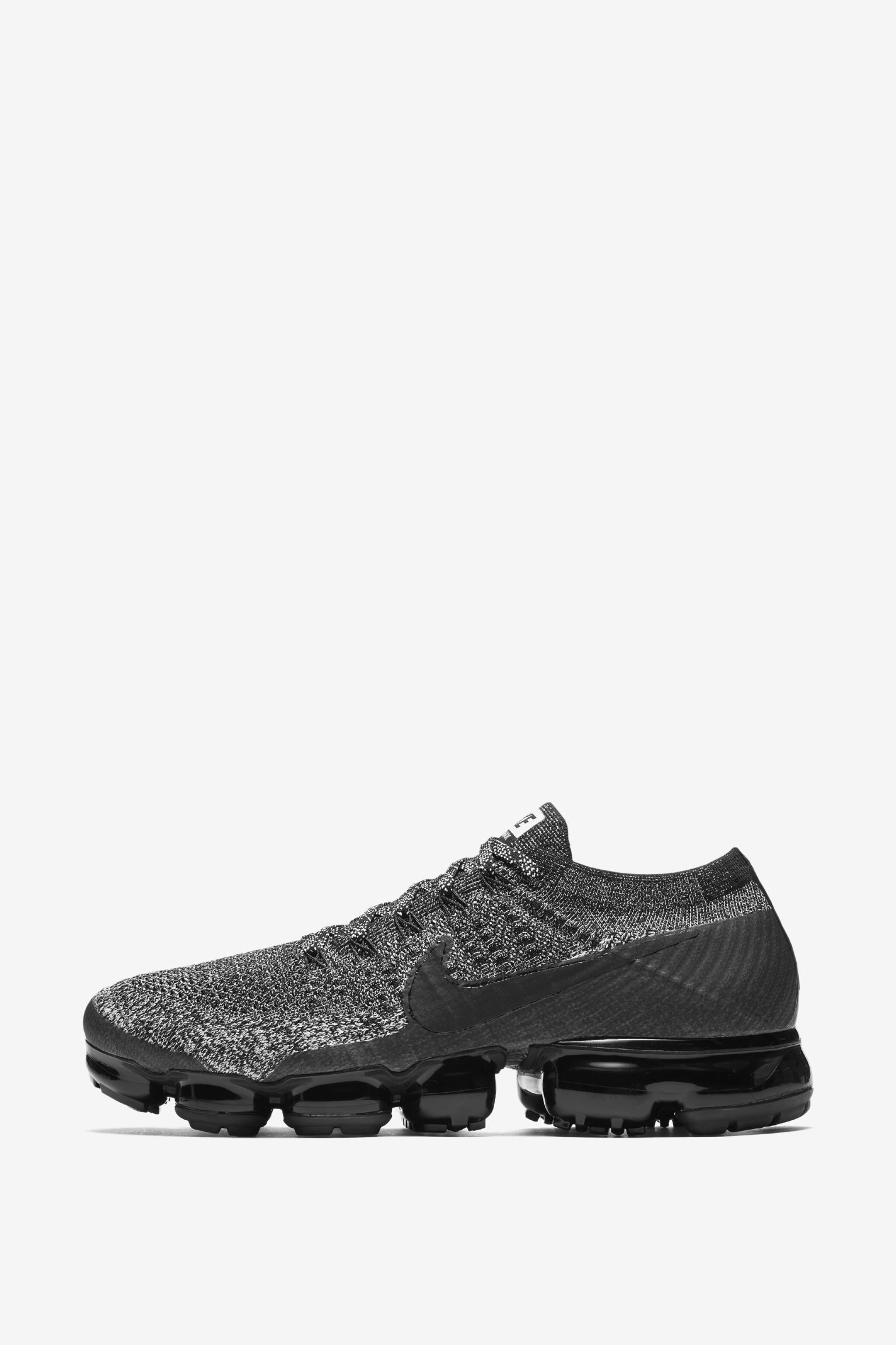 靴 AIR VAPORMAX FLYKNIT \