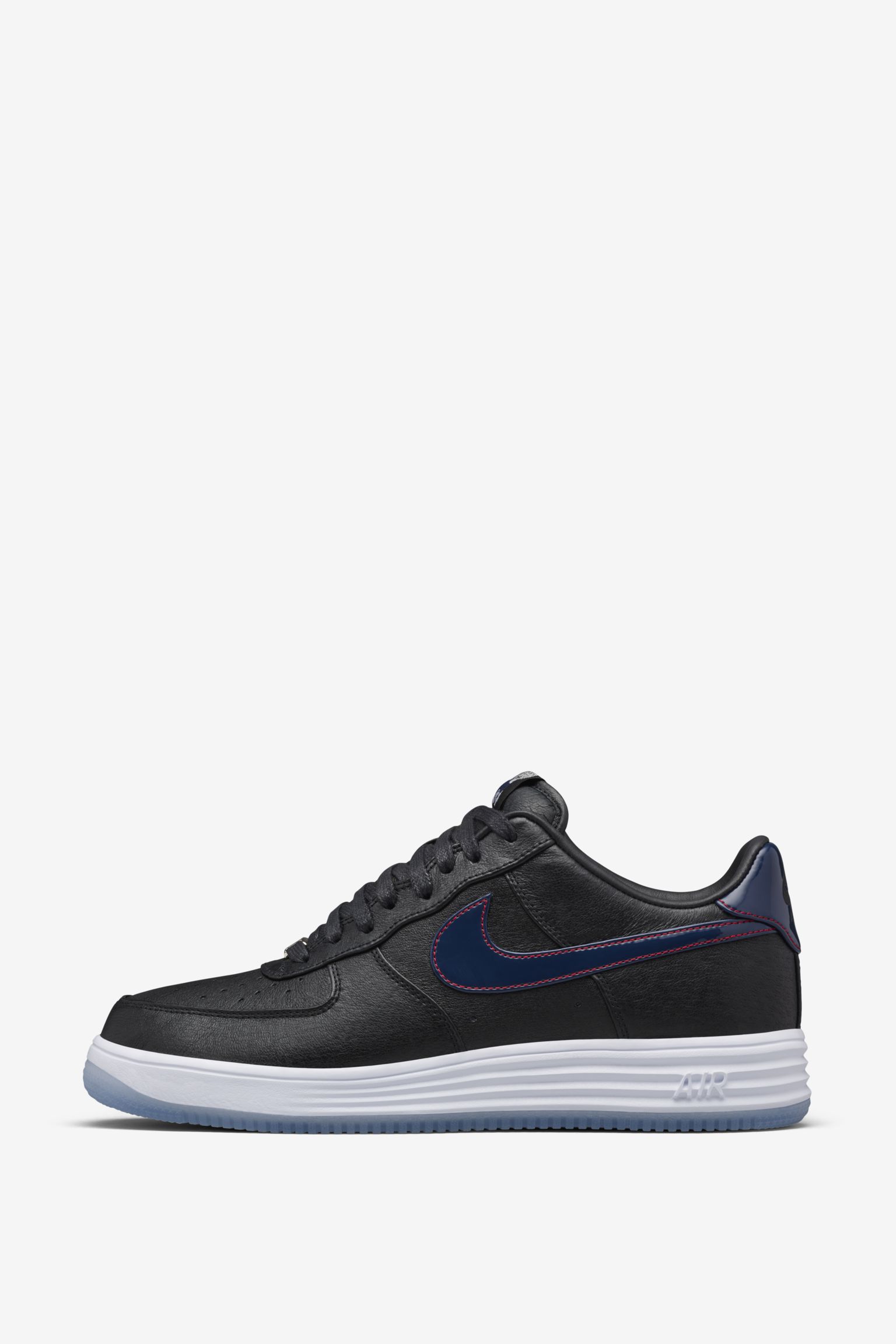 Nike Lunar Force 1 'New England Pride'. Nike SNKRS