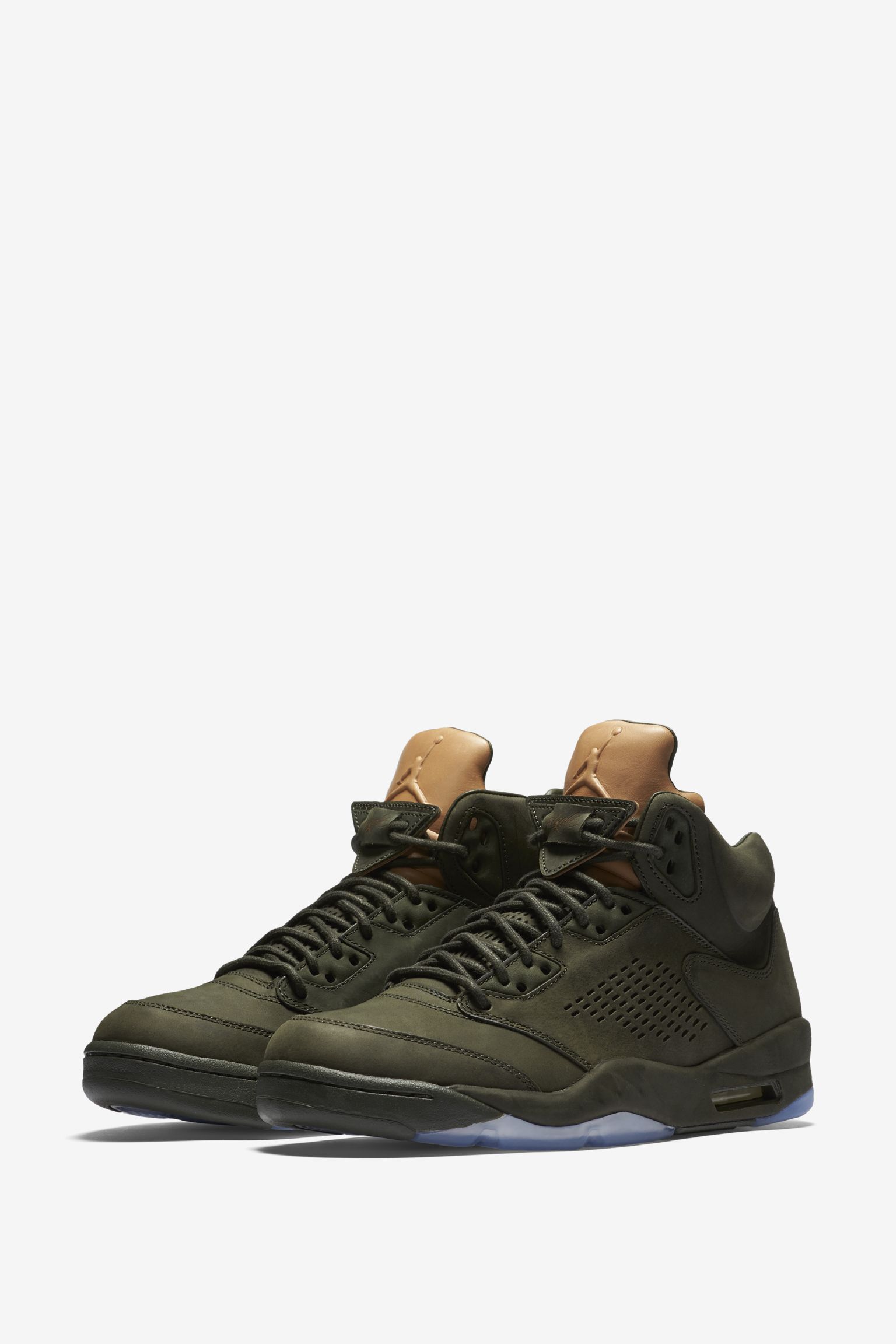 Air Jordan 5 Retro „Sequoia & Vachetta Tan”. Nike SNKRS