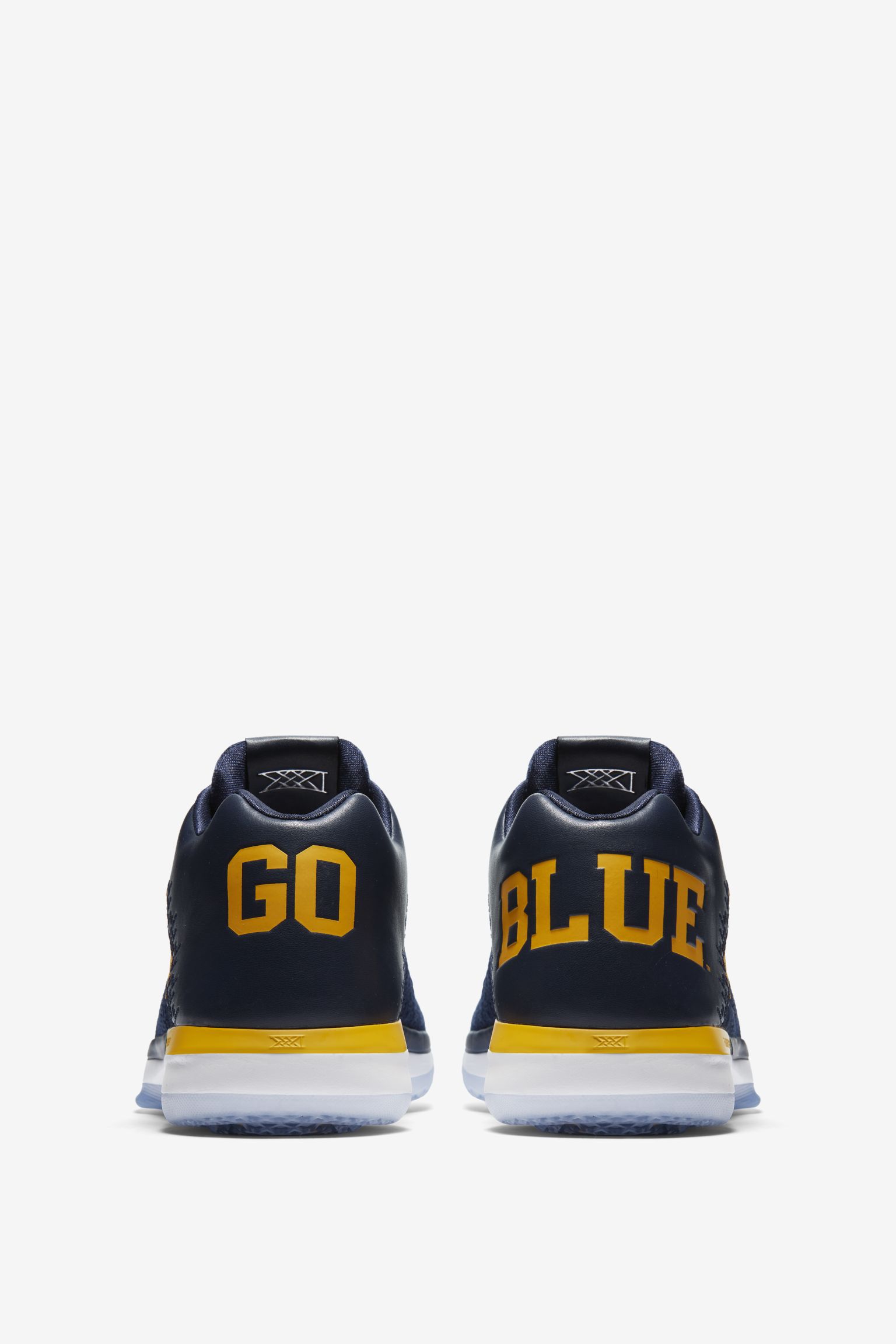 Air Jordan XXXI Low 'Michigan'. Nike SNKRS