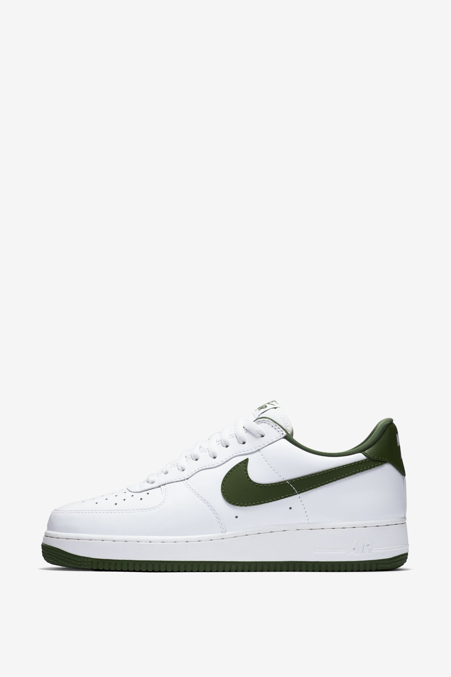 Nike Air Force 1 Low Retro 'White & Forest Green' Release Date