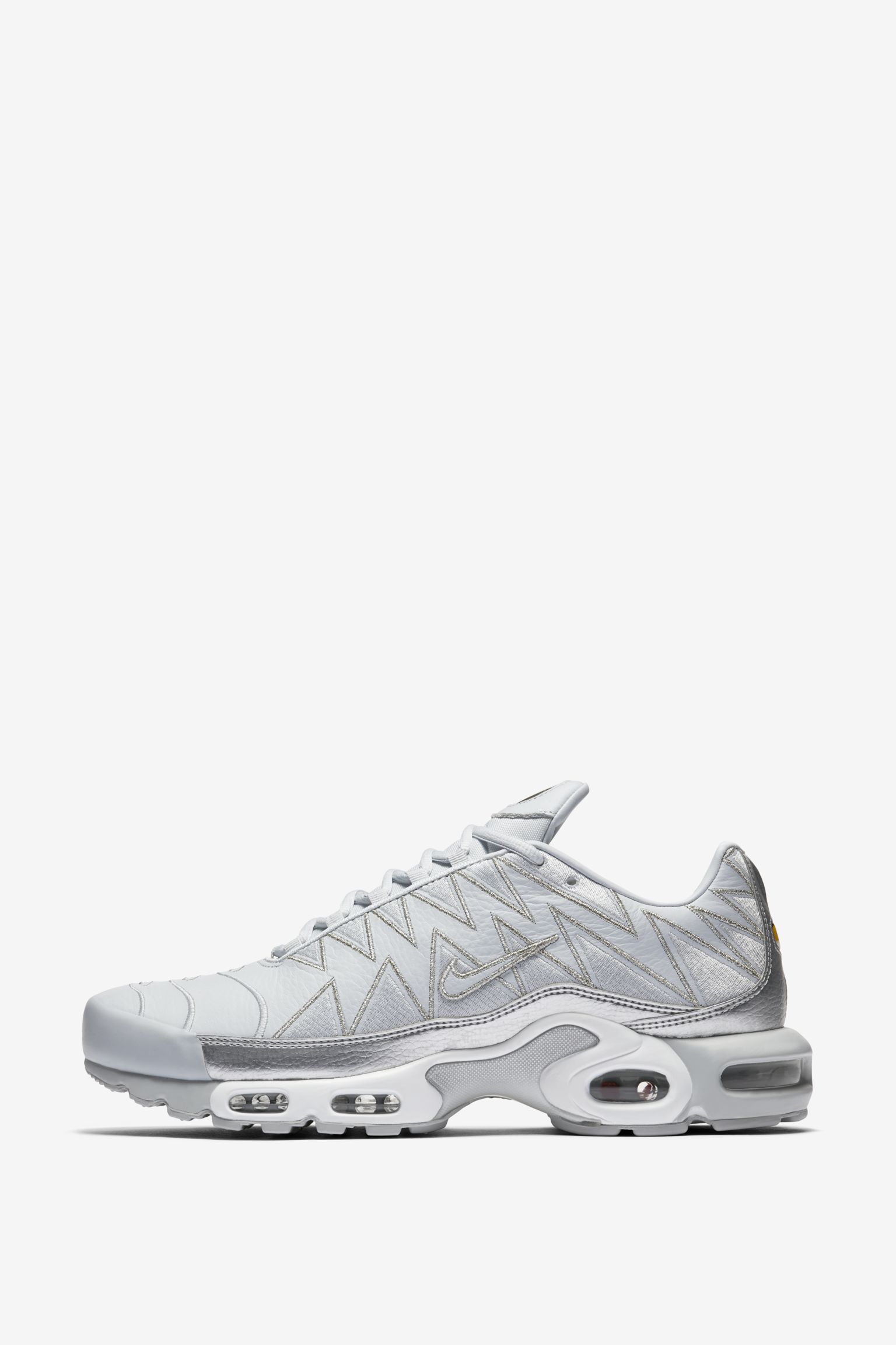 Date de sortie de la Nike Air Max Plus « Pure Platinum »