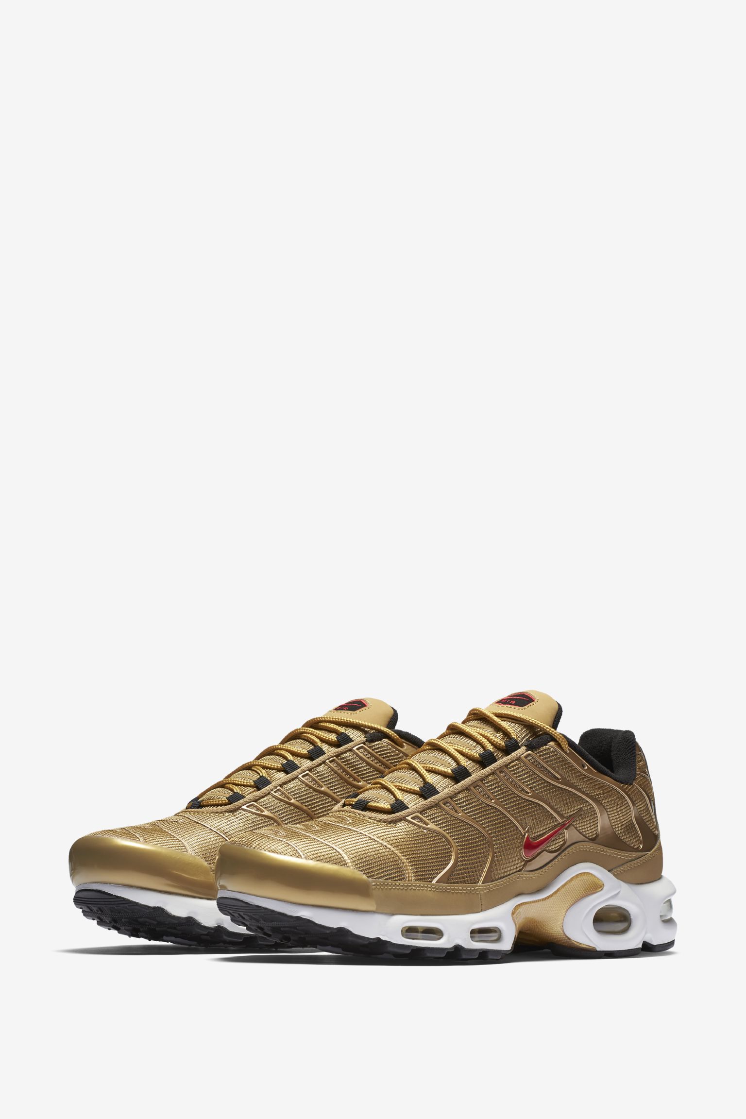 Exclusive Gold【Nike】Air Max Plus PRM Nike Is Re-Releasing the Air Max Plus 