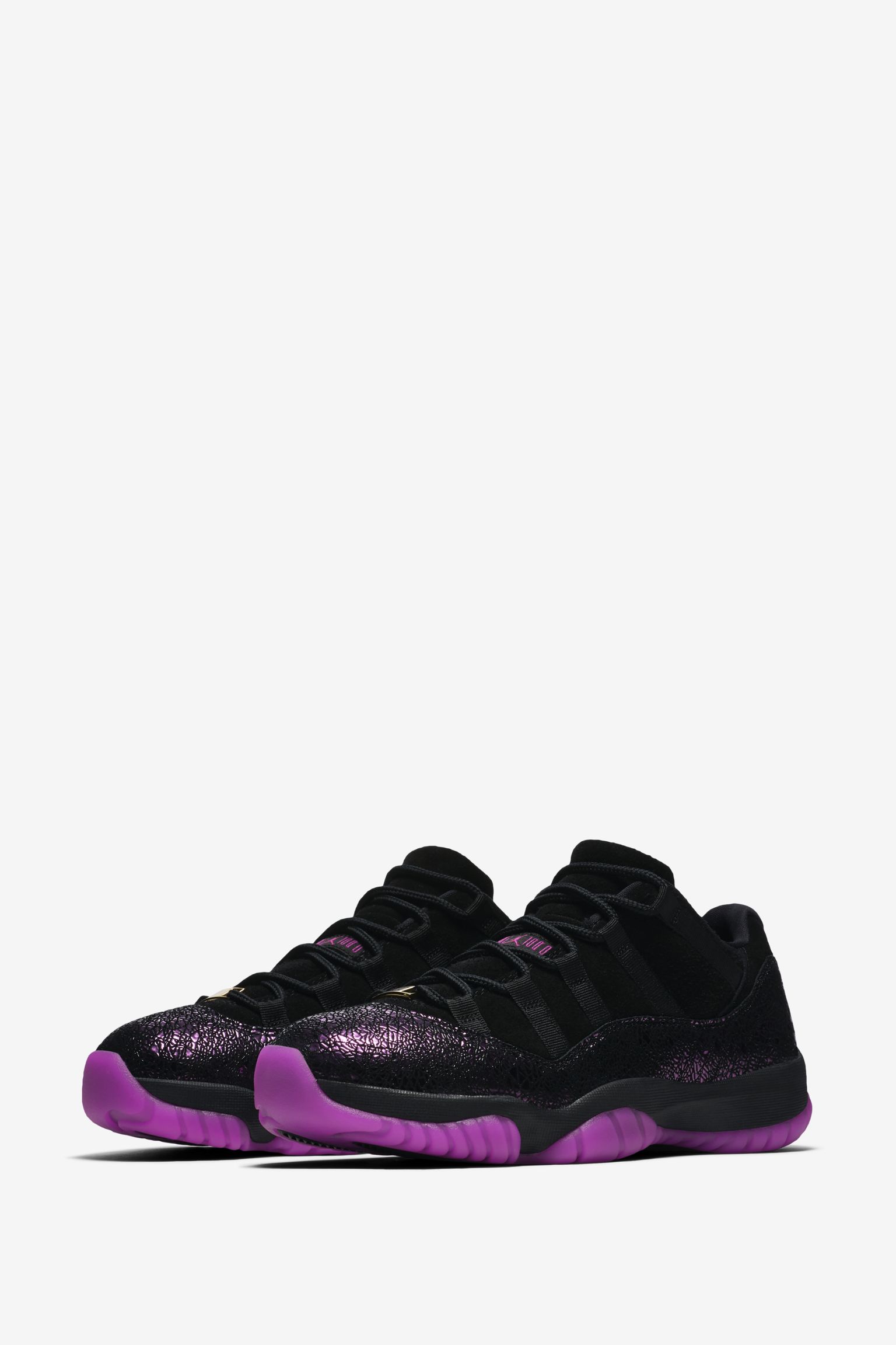商品画像：Women's Air Jordan 11 Low Maya Moore 'Art of a Champion 2