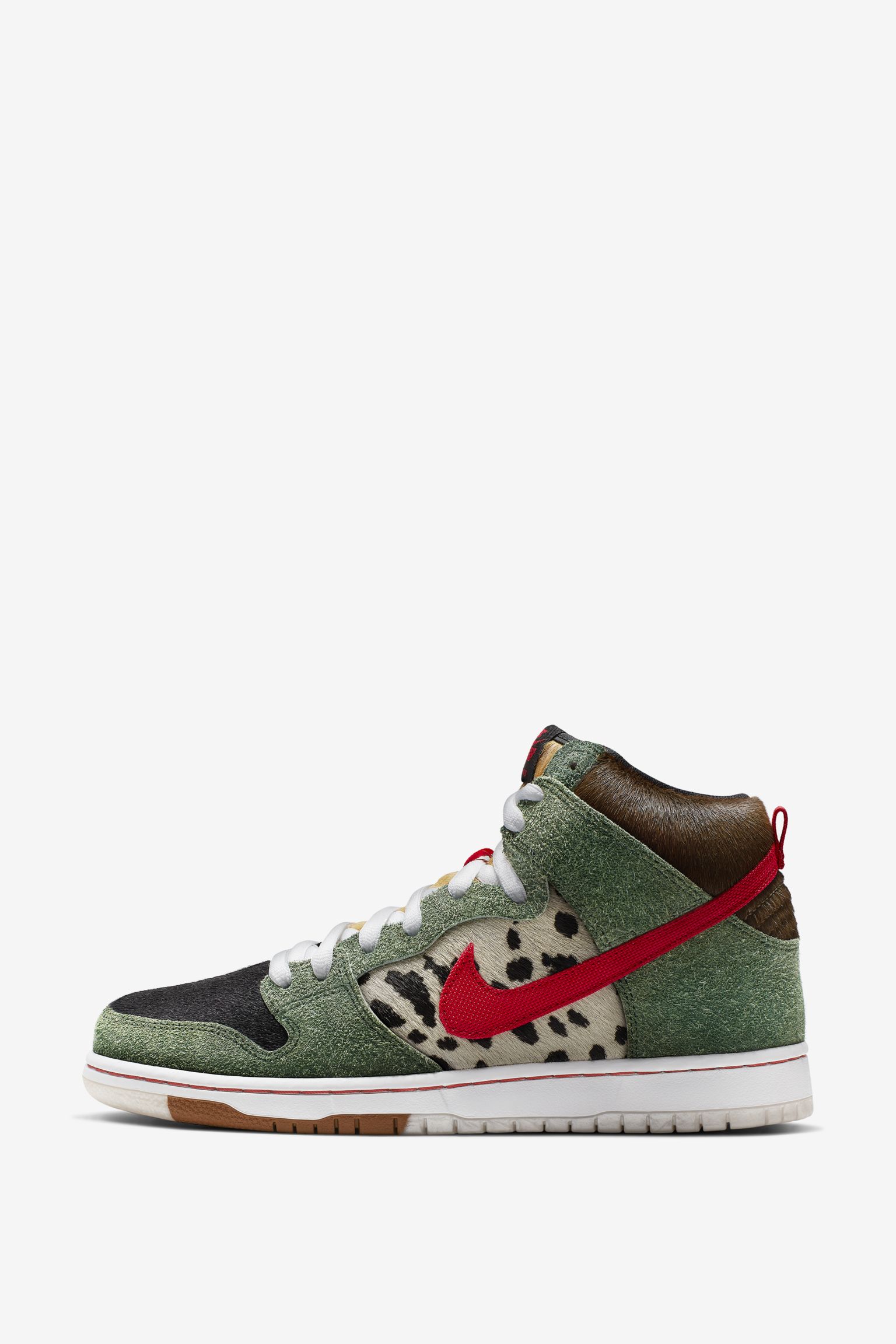 SB Dunk High 'Walk the Dog' Release Date. Nike SNKRS