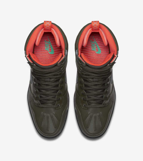 nike dunk sky hi sneaker