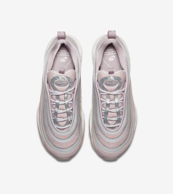Air Max 97 Ultra Cloud Plush fur Damen Erscheinungsdatum. Nike SNKRS