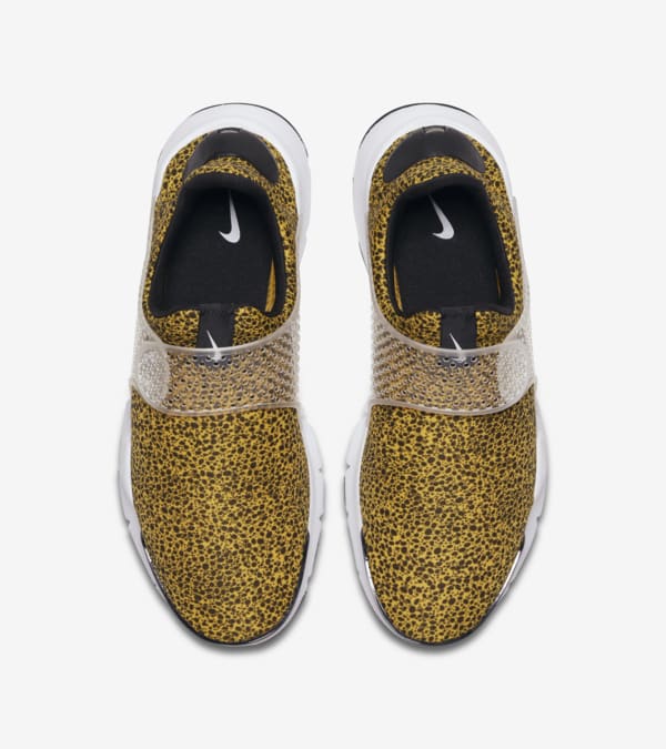 Nike Air Sock Dart University Gold Safari 2017. Nike SNKRS