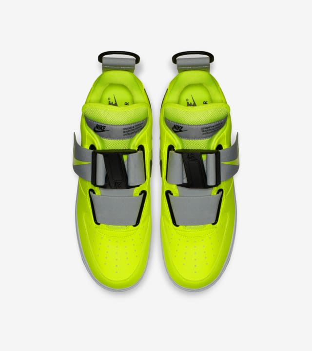 La nike air force 1 utility volt sale
