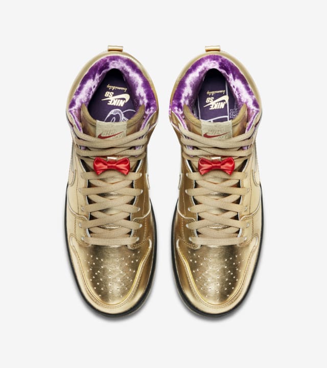 Nike SB Dunk High x Humidity Metallic Gold Release Date. Nike SNKRS