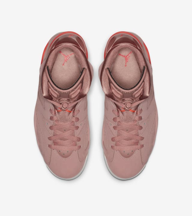 Aleali may x air jordan vi millennial pink top
