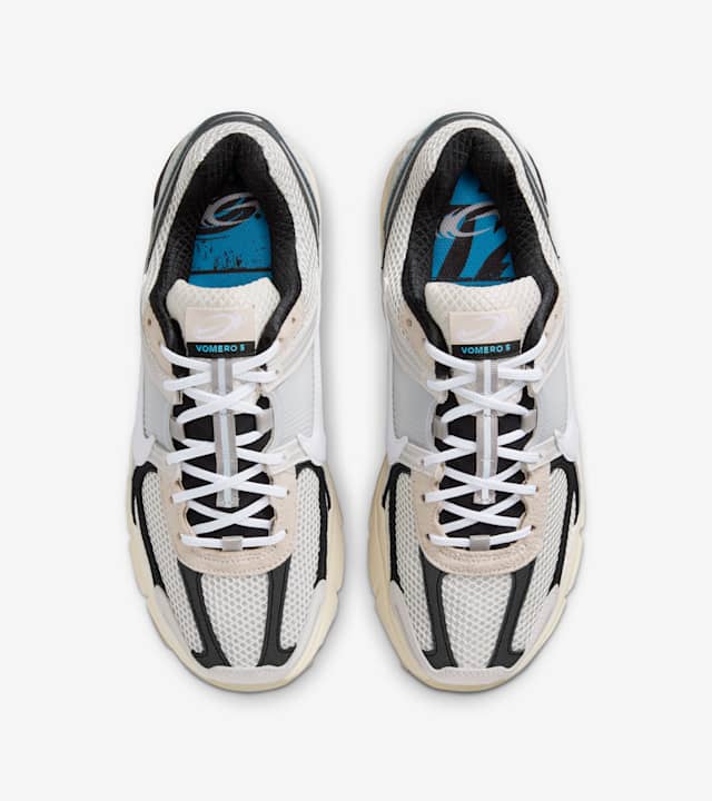 Get Zoom Vomero 5 Light Bone and Black for 5.00 @ Nike US