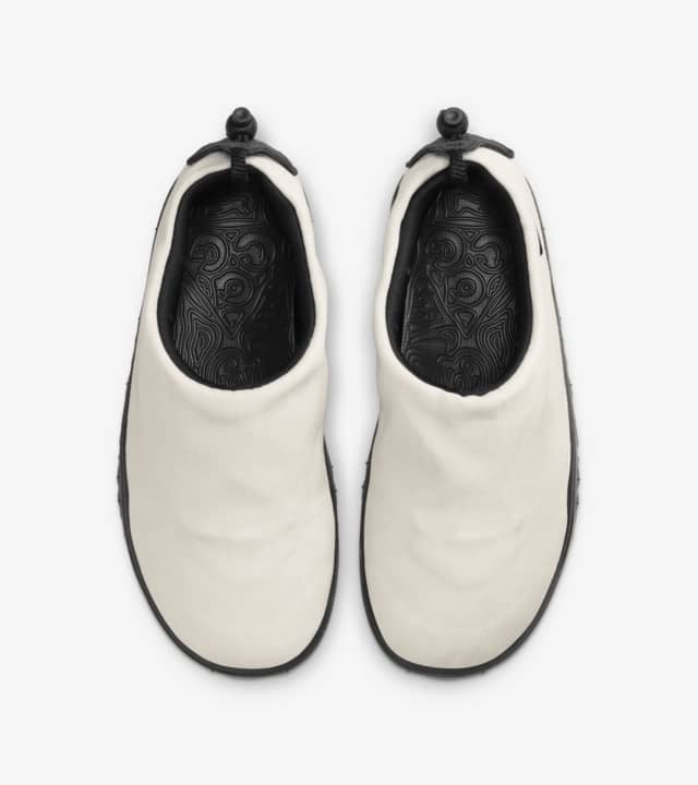 Get ACG Moc Summit White and Black for .00 @ Nike US