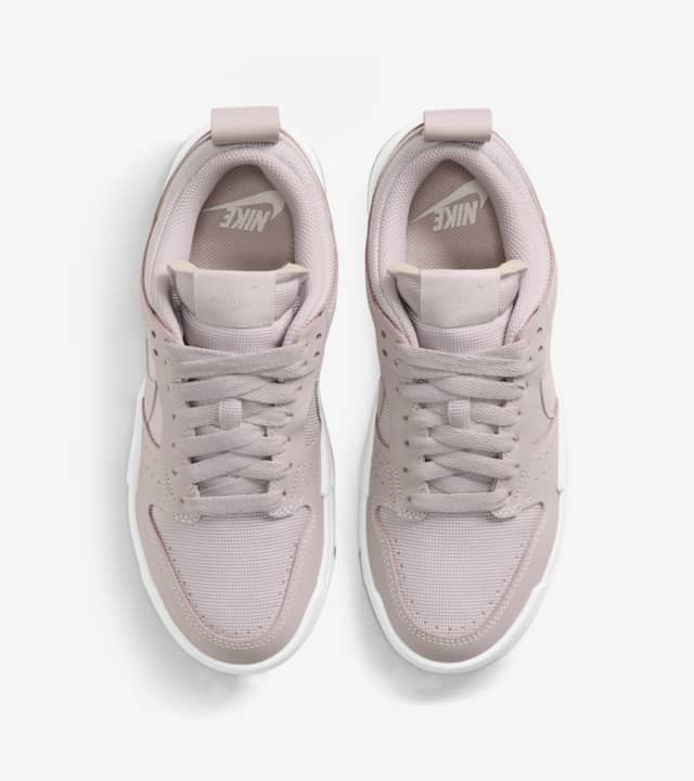 nike dunks on women