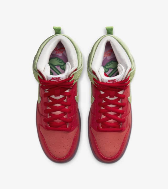 Sb Dunk High Pro 'strawberry' (cw7093-600) Release Date. Nike Snkrs Be