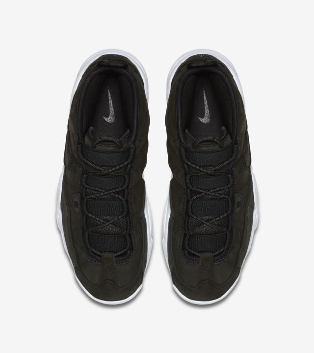 air max uptempo black and white