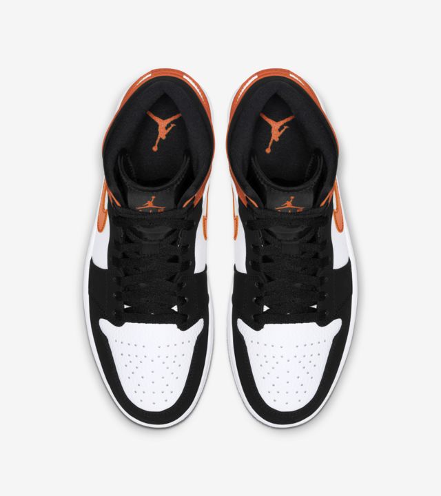 Air Jordan 1 Mid 'Black and Starfish' Release Date. Nike SNKRS MY