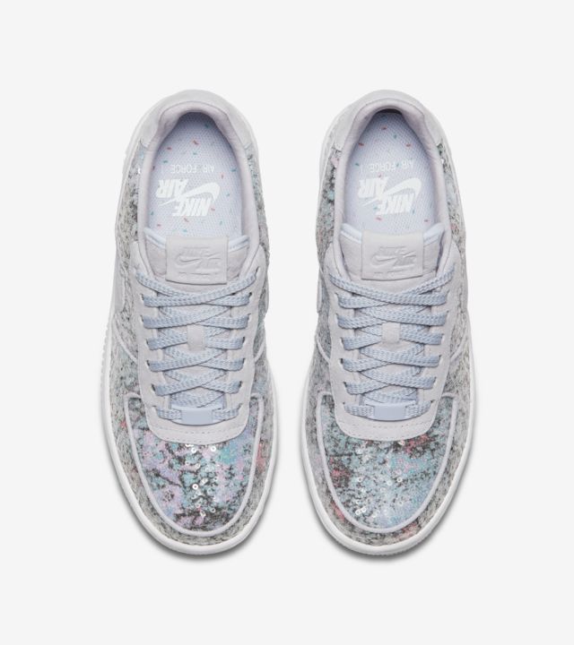 nike air force 1 upstep force is female
