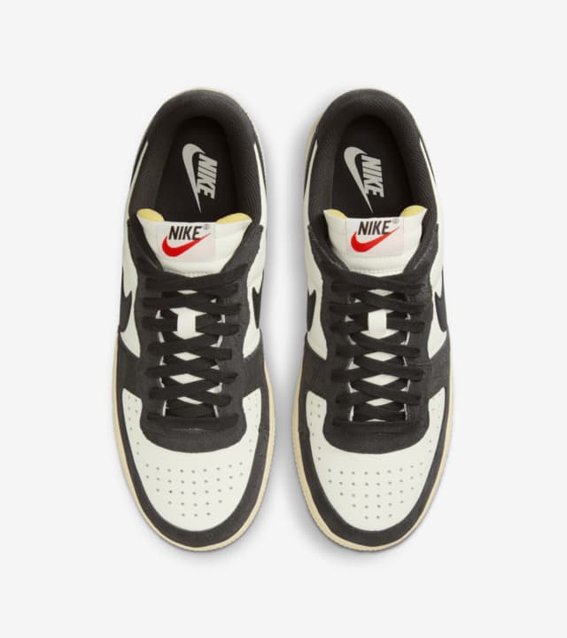 Get Terminator Low Velvet Brown for 0.00 @ Nike US
