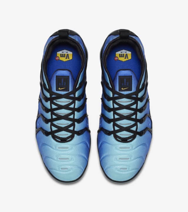 Nike Air Vapormax Plus 'Black & Hyper Blue' Release Date. Nike SNKRS US