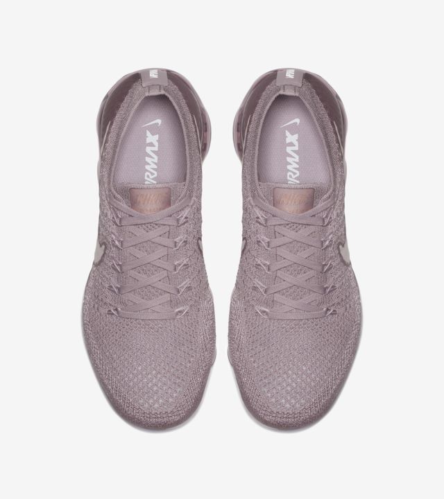 vapormax plum dust
