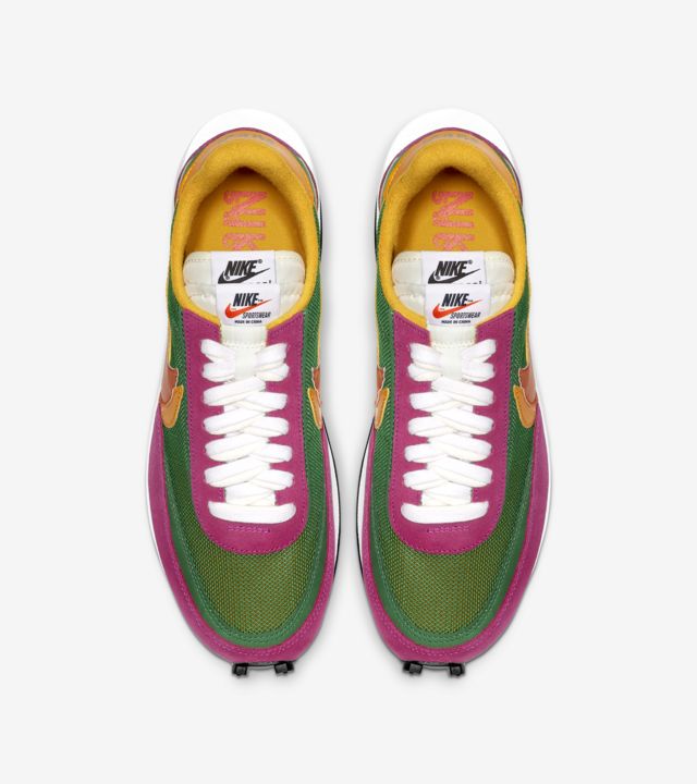 sacai x Nike LDWaffle 'Pine Green' Release Date. Nike SNKRS GB