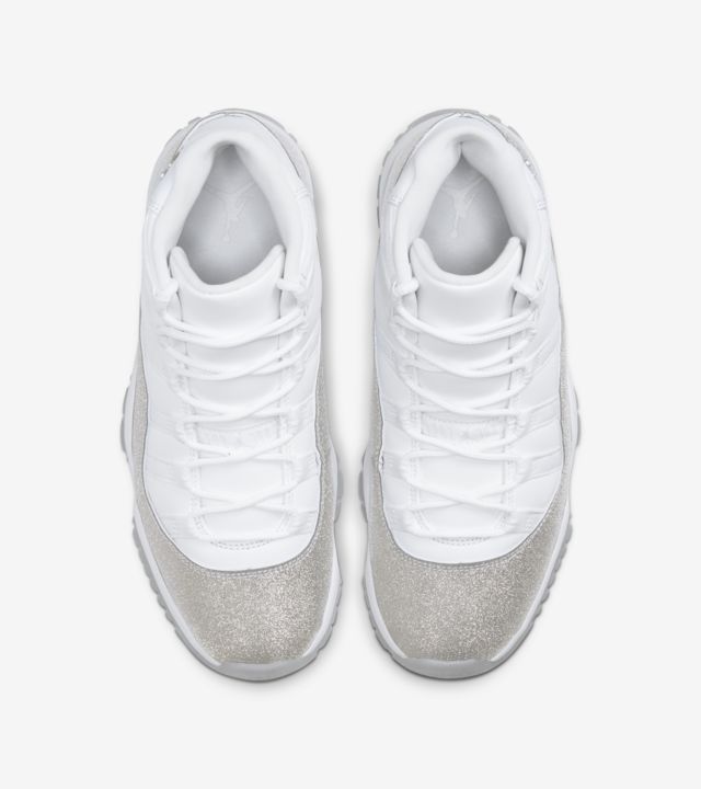 nike air grey shoes