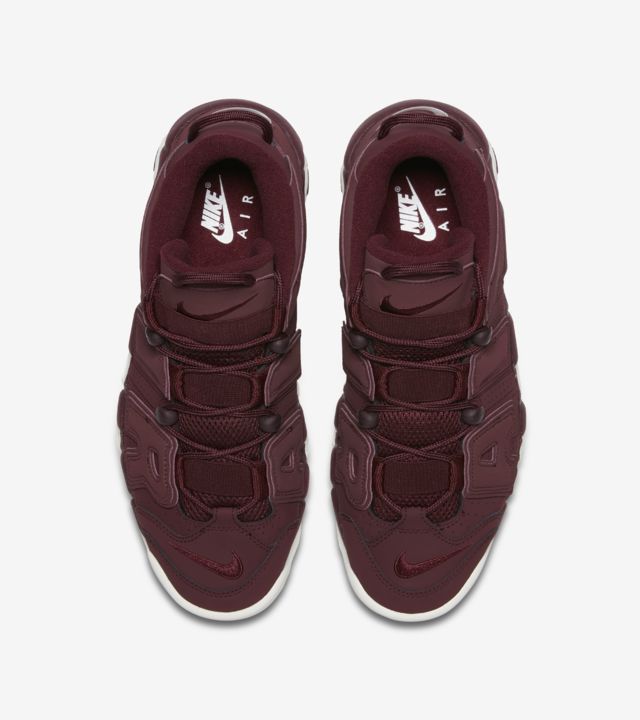maroon uptempo