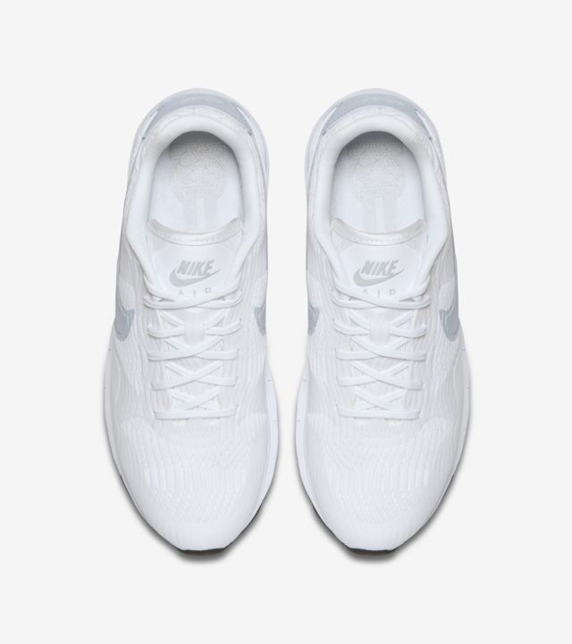 Women's Nike Air Pegasus '92 'International' White. Nike SNKRS