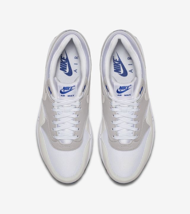 air max force color change