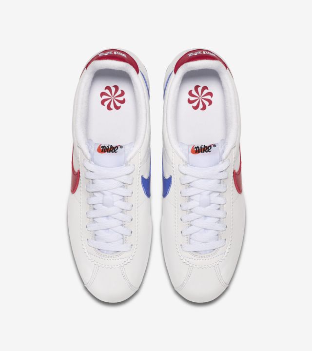 nike classic runners