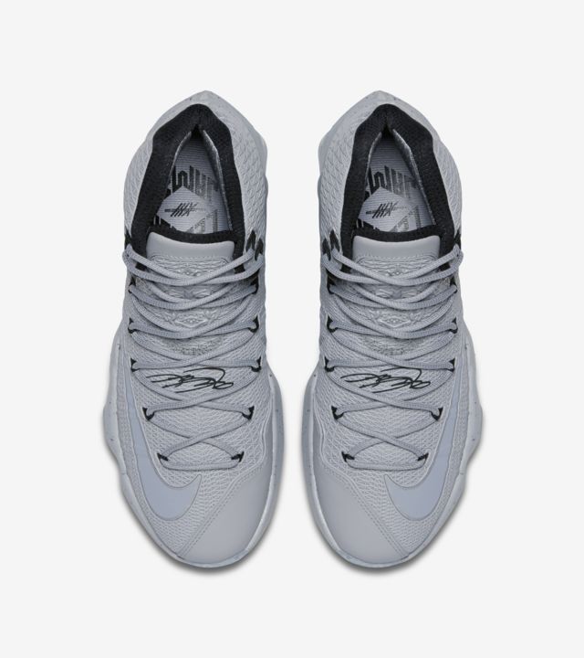 lebron 13 wolf grey