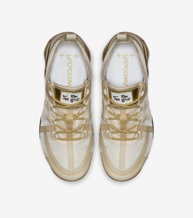 nike vapormax women gold