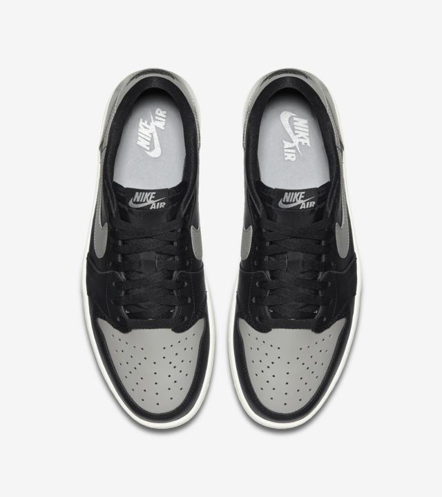 Air Jordan 1 Retro Low 'Medium Grey' Release Date. Nike SNKRS