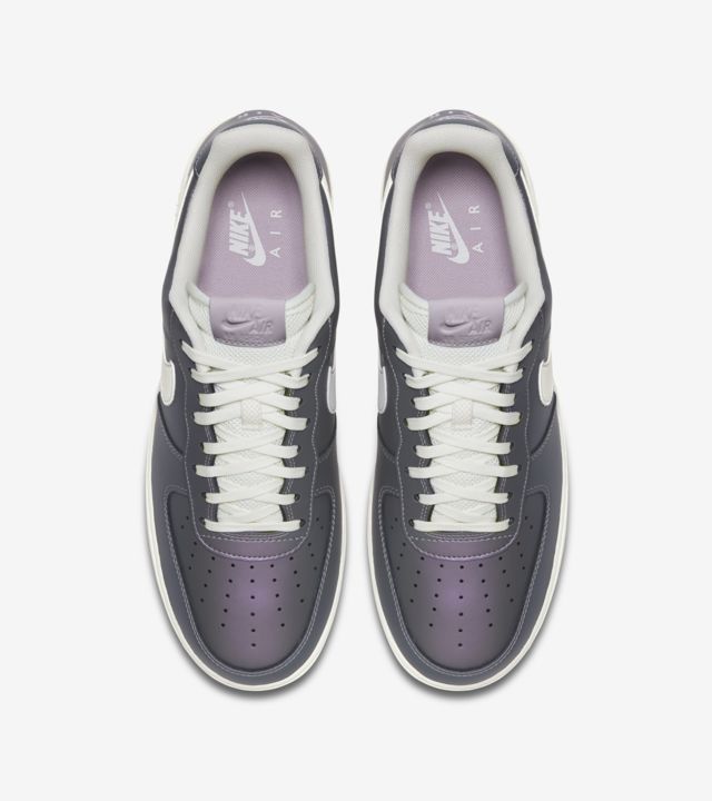 iced lilac nike