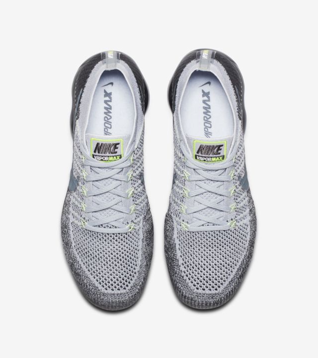 vapormax og platinum